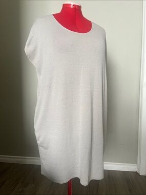 Wilfred Light Gray Scoop Neck Tunic 48% Rayon